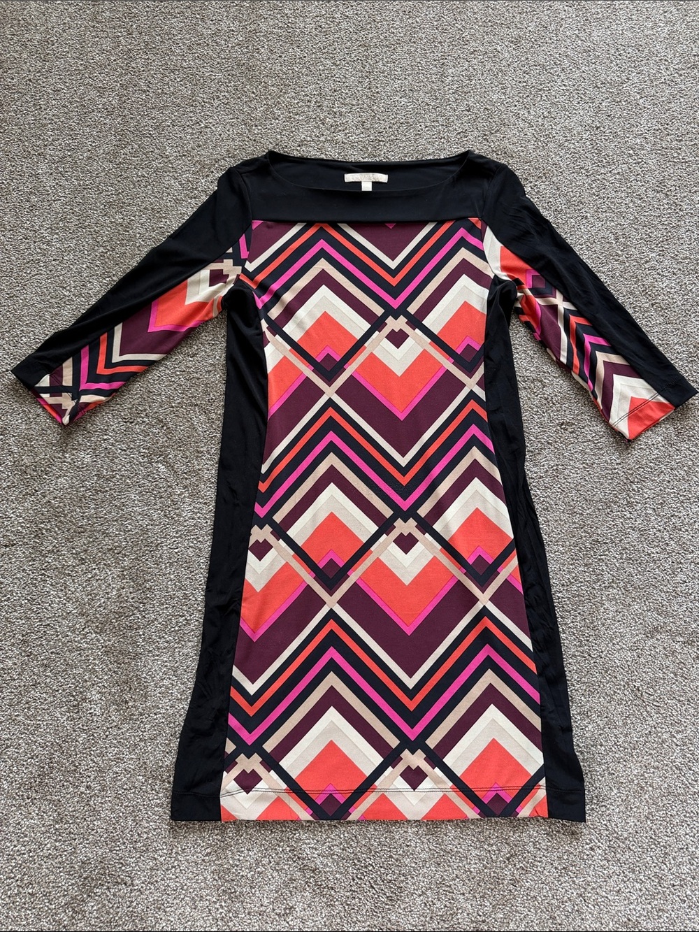 Banana Republic Chevron Geo Shift Dress in Pink, Black & Cream
